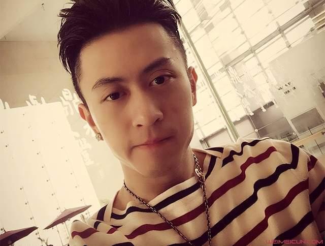 阿娇爆料张艺兴恋情视频,甜蜜瞬间引网友热议 第3张 阿娇爆料张艺兴恋情视频,甜蜜瞬间引网友热议 第3张